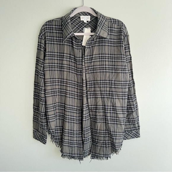 NWT Francesca’s Olive Green Flannel - Picture 5 of 14